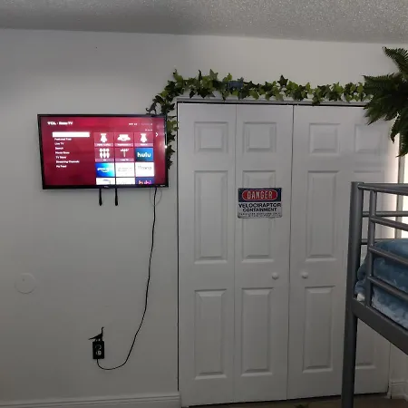 Centauri Vacation Rentals: 2-Bedroom Orlando Getaway with Free Parking Exterior photo