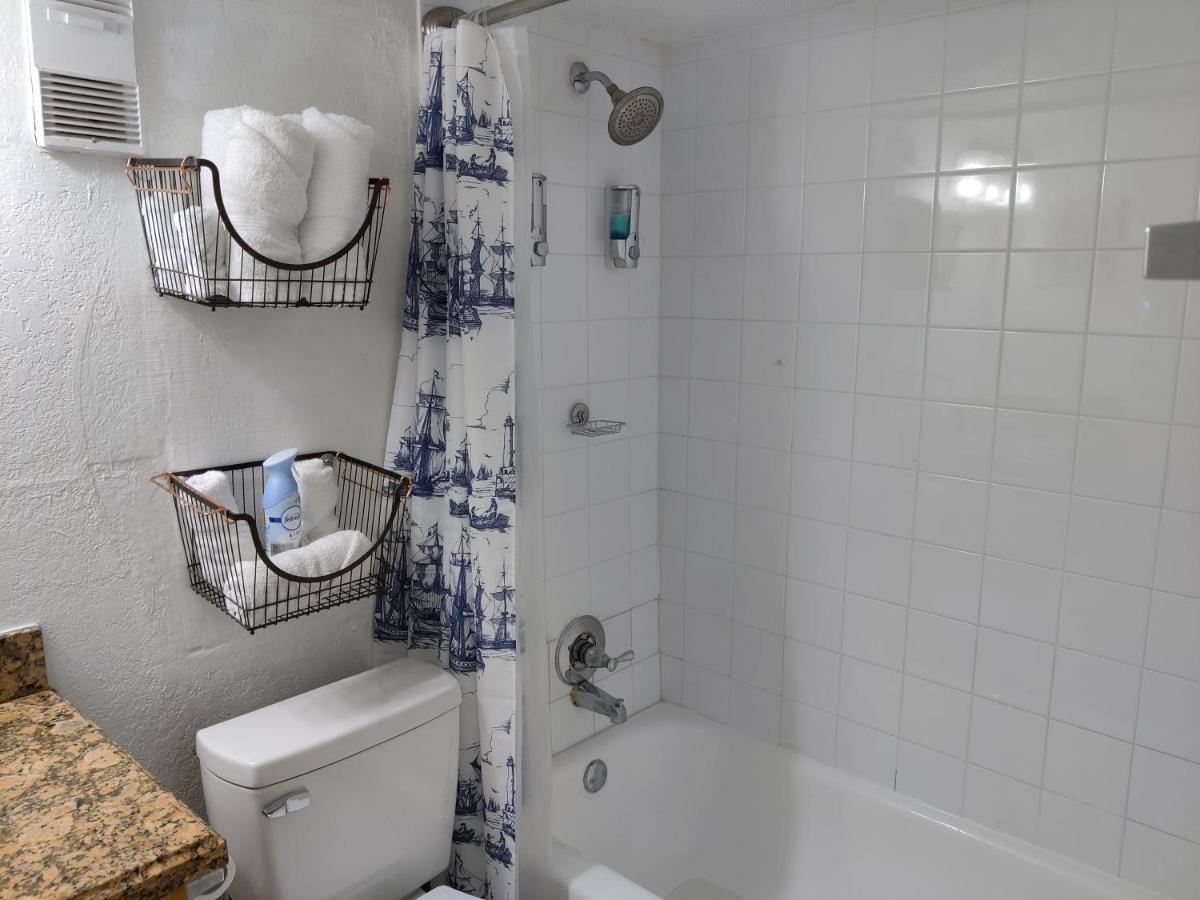 Appartement Centauri Vacation Beautiful 2-bedroom Condo, Near Attractions, Free Parking & Wi-fi, King Bed Orlando
